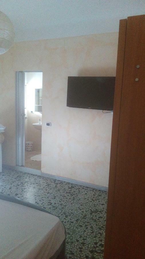 Bed And Breakfast Il Subacqueo Taranto Bagian luar foto